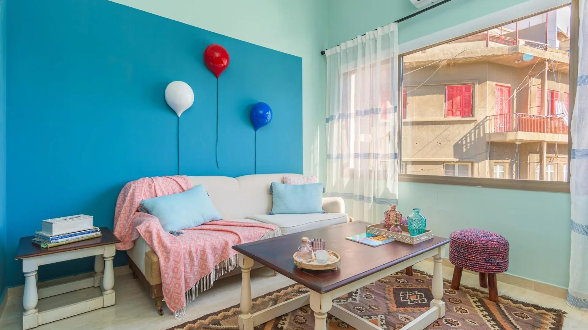 961 Station Apartments In Mar Mikhael Bejrút 0*,